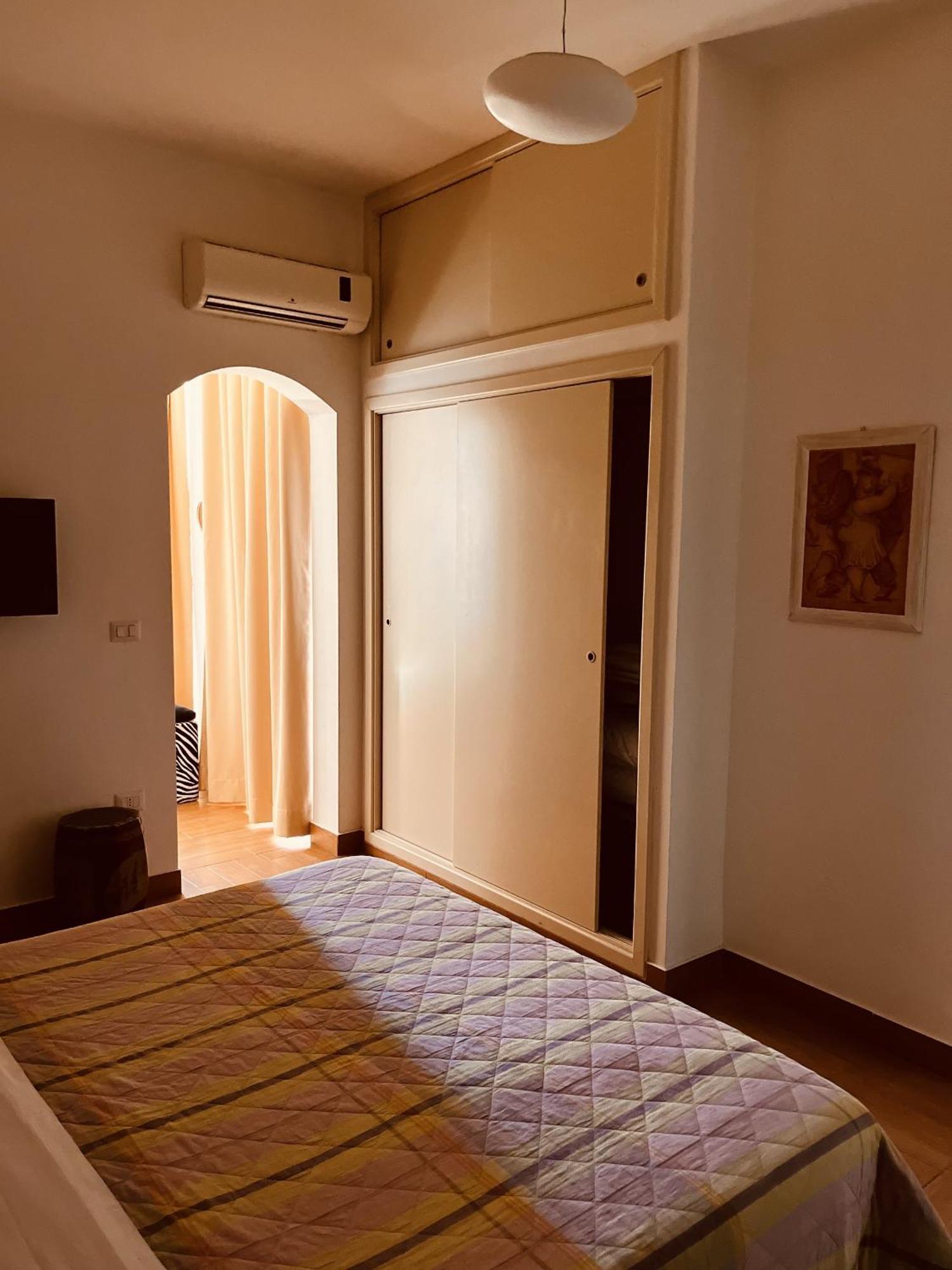 B&B Ebo' Olbia Exterior photo